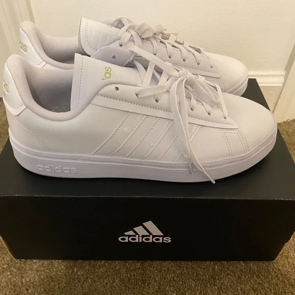 adidas gazelle silver green womens Adidas Grand Court Alpha | Men's | Grey/Black/Black